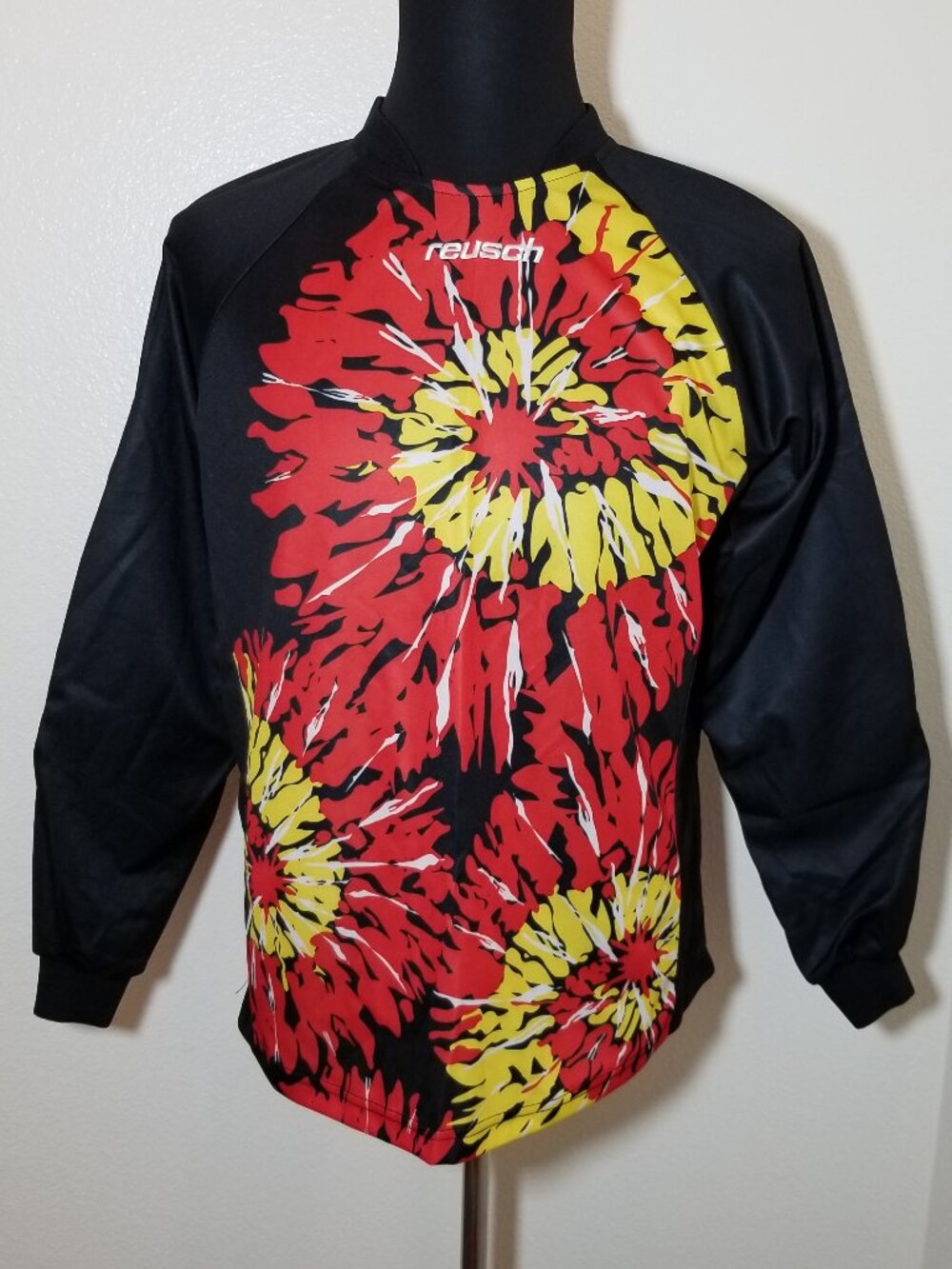 Reusch Cyclone L/S Padded Goalkeeper Goalie GK Jersey 397 Red Canary Black AS